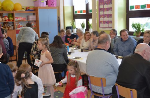 Dzień babci i dziadka w oddziałach przedszkolnych